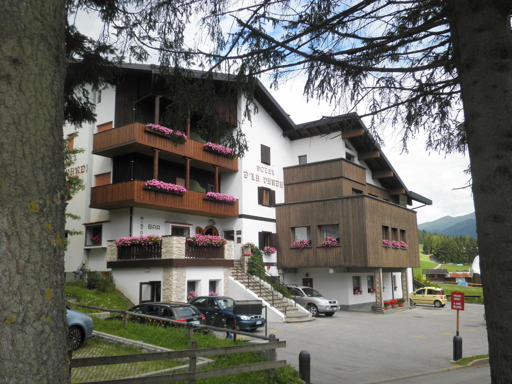 Hotel D'La Varda Di Topran D'Agata Paolo &C Sas Padola Exterior photo